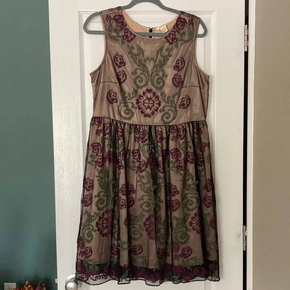 LAST CALL!!  SUNDANCE Cocktail Dress - EUC size 10